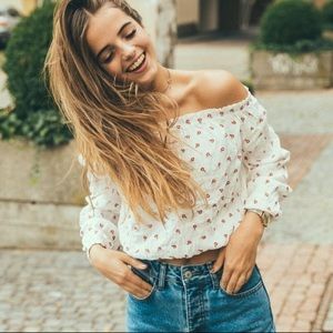 Brandy Melville Floral Maura Top off the shoulder